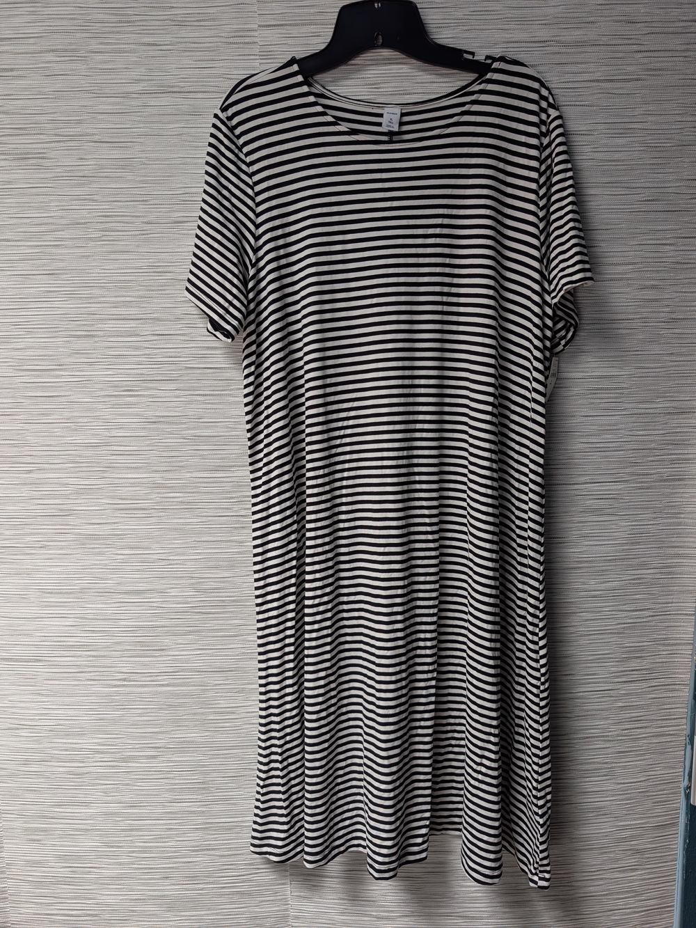 NWT Old Navy XL TALL Black & White Striped Midi Tee Dress